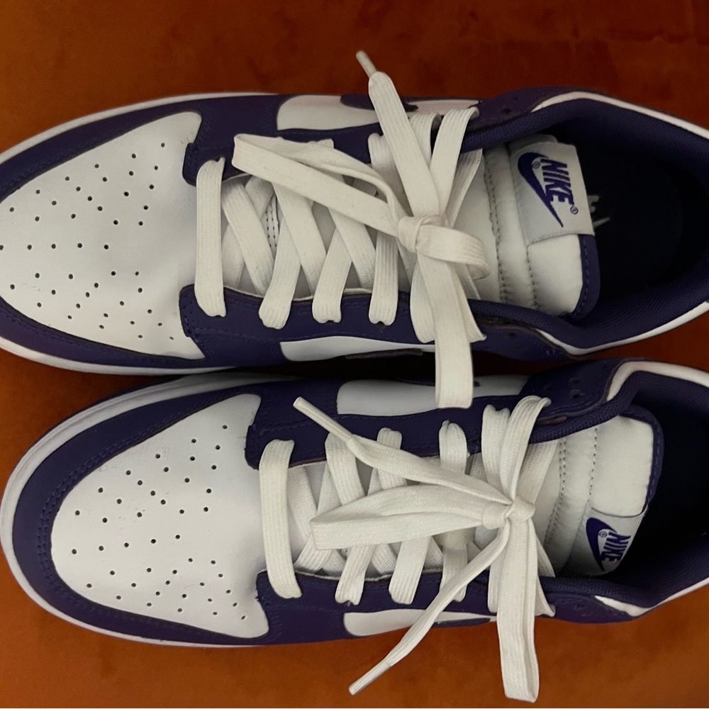 Nike Men's White and Purple Athletic Shoes - Picture 4 of 6